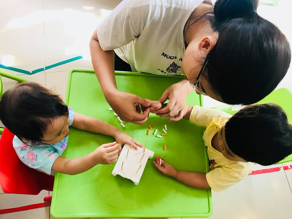 KỸ THUẬT TƯƠNG TÁC VỚI TRẺ
