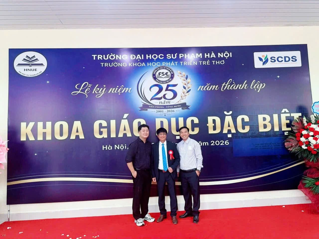 TRUNG TÂM GIÁO DỤC ĐẶC BIỆT HẢI DƯƠNG DỰ LỄ KỶ NIỆM 25 NĂM THÀNH LẬP KHOA GIÁO DỤC ĐẶC BIỆT – TRƯỜNG ĐHSP HÀ NỘI