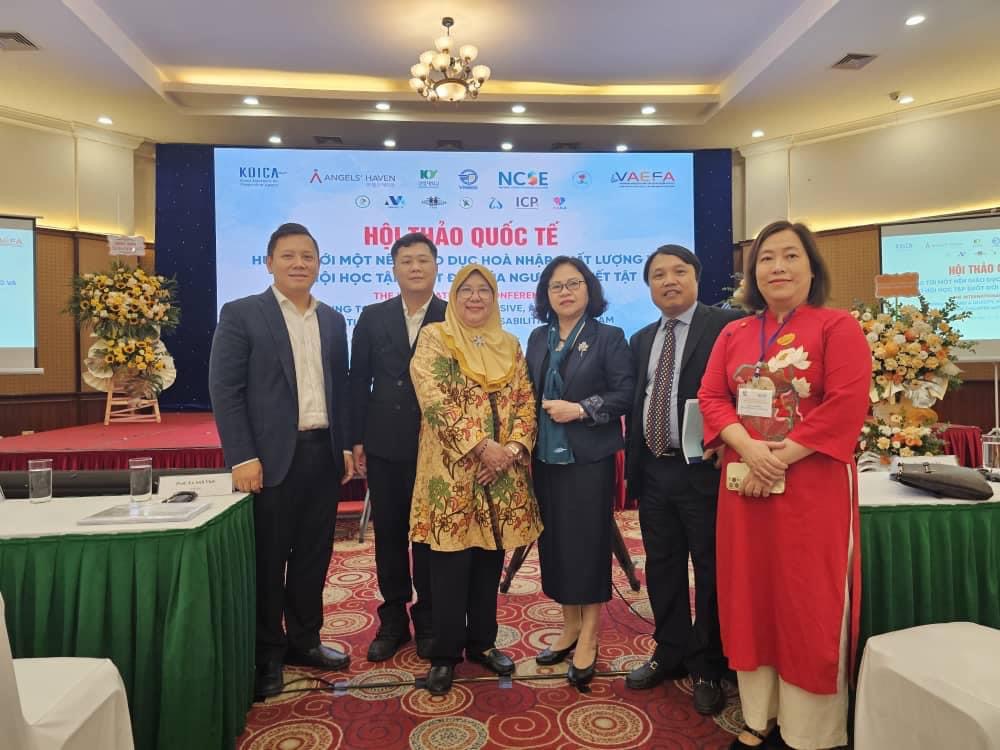 TRUNG TÂM GIÁO DỤC ĐẶC BIỆT HẢI DƯƠNG THAM DỰ HỘI THẢO QUỐC TẾ VỀ GIÁO DỤC ĐẶC BIỆT DO TRUNG TÂM ĐẶC BIỆT QUỐC GIA TỔ CHỨC