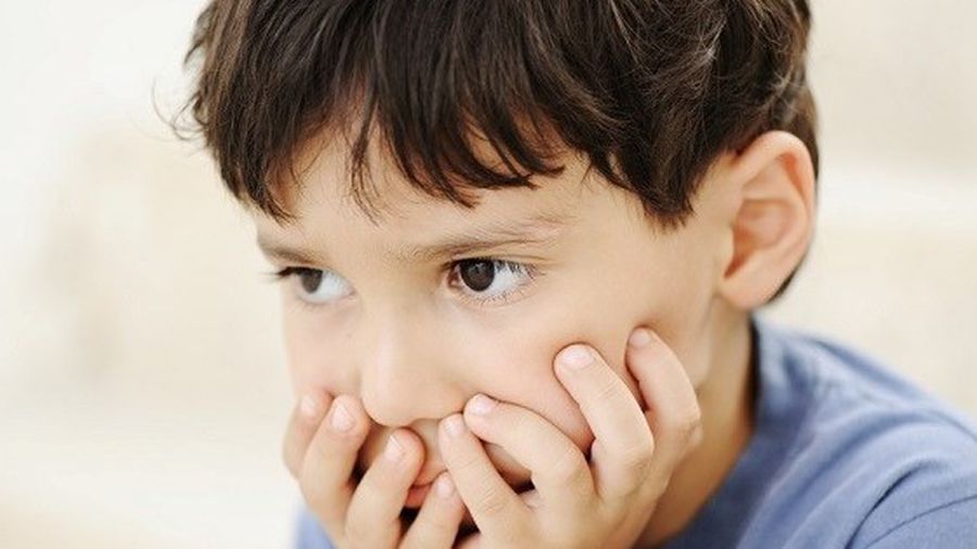 RỐI LOẠN CẢM GIÁC Ở TRẺ TỰ KỈ