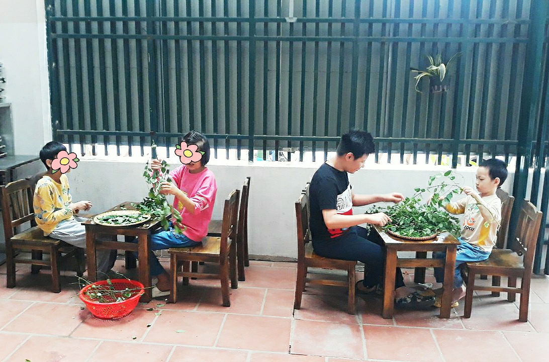 TUỔI NHỎ LÀM VIỆC NHỎ